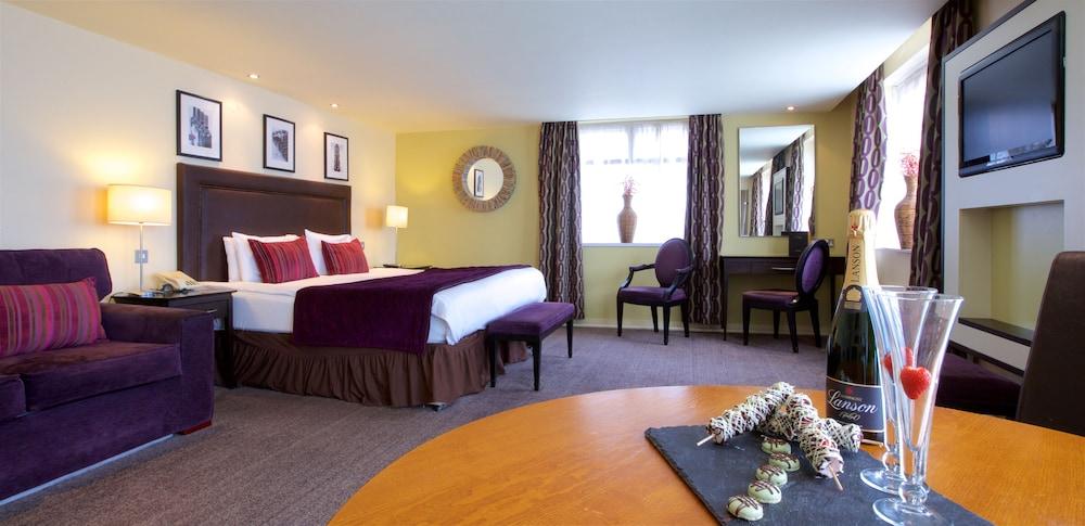 Manchester Airport Stanley Hotel, BW Signature Collection Handforth Buitenkant foto
