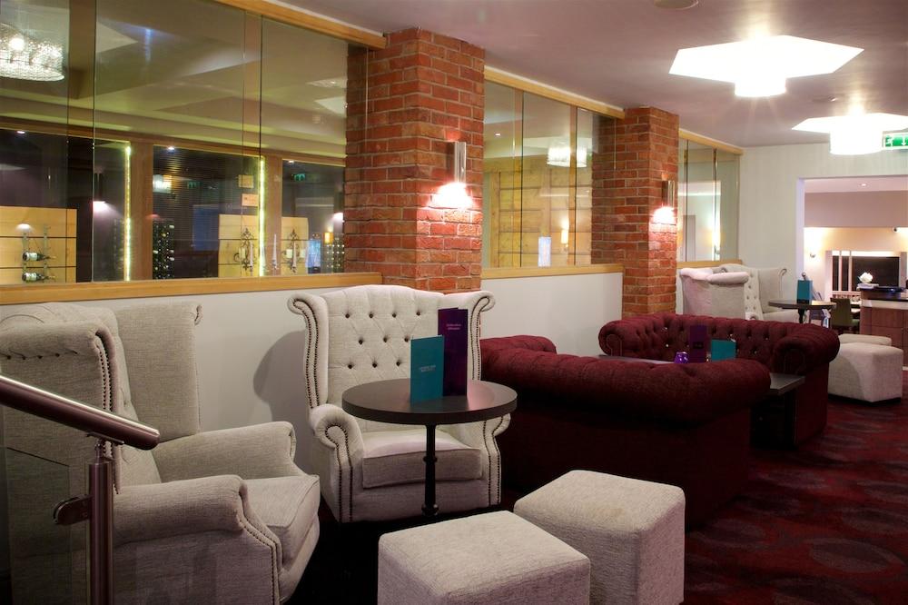Manchester Airport Stanley Hotel, BW Signature Collection Handforth Buitenkant foto